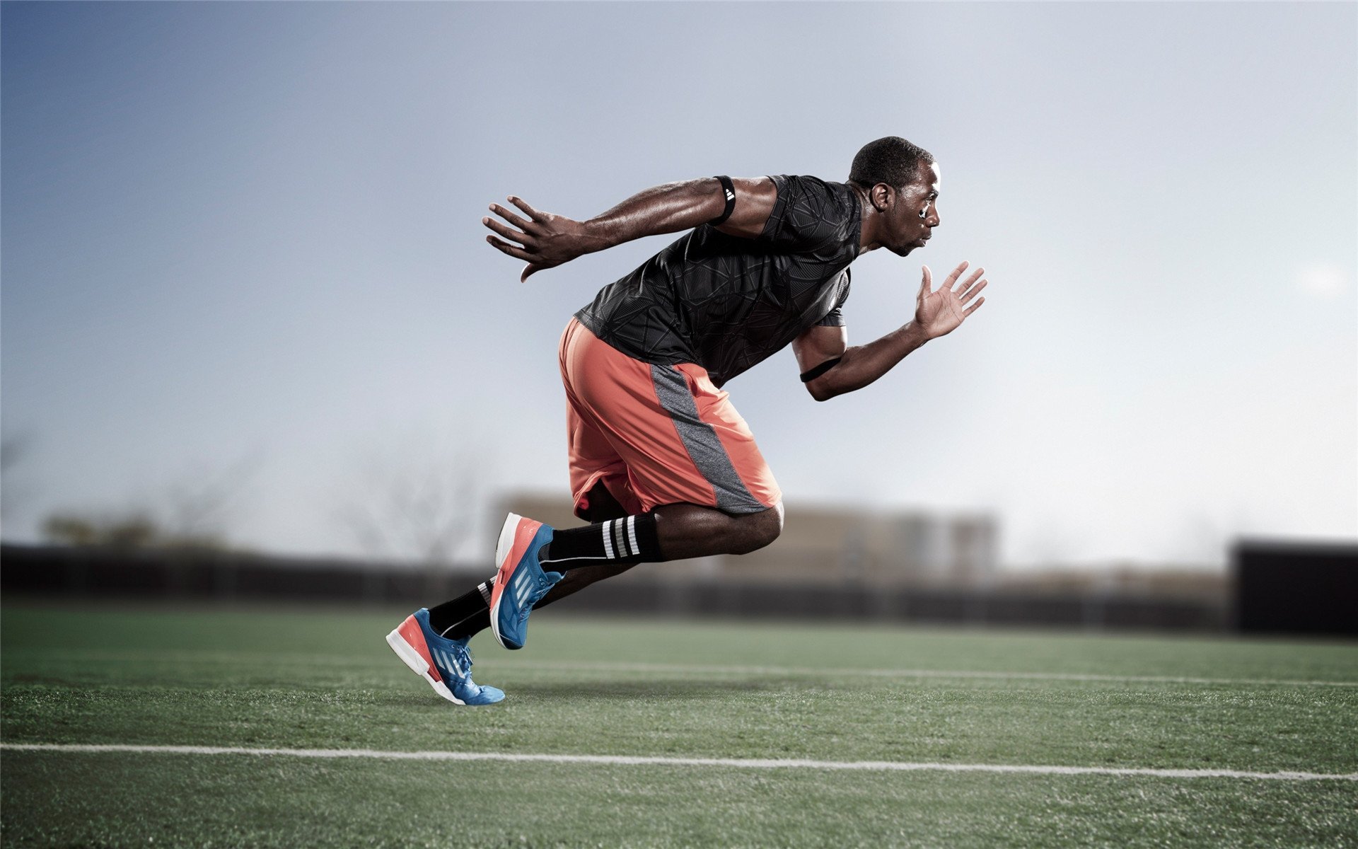 阿尔及利亚血拼那不勒斯，一场战术绞杀，与哈弗茨无可争议的加冕礼